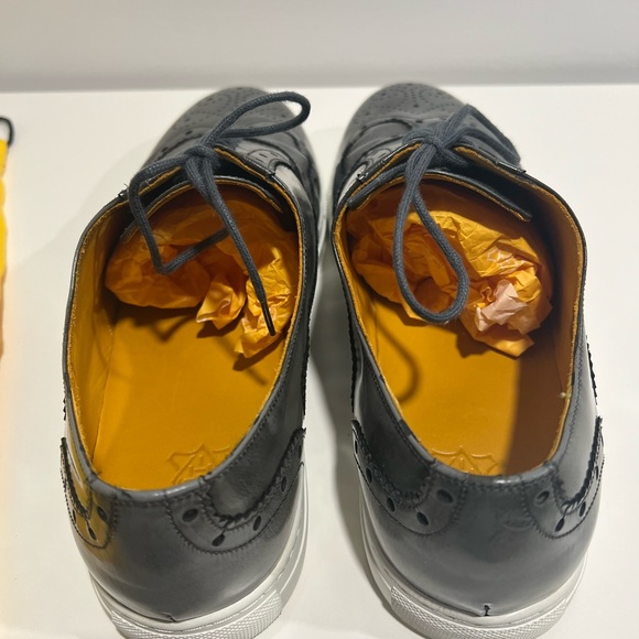 Mens Brogue Dress Sneaker - Premium Leather - Size 10 - Picture 9 of 9